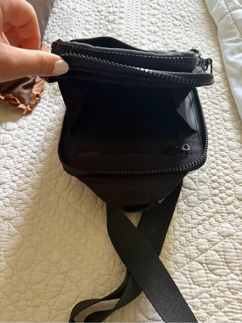 BEIS Sport Sling Crossbody Bag